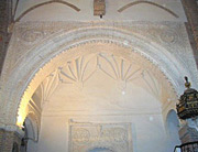 Iglesia de San Miguel y Cripta de la Soterra�a